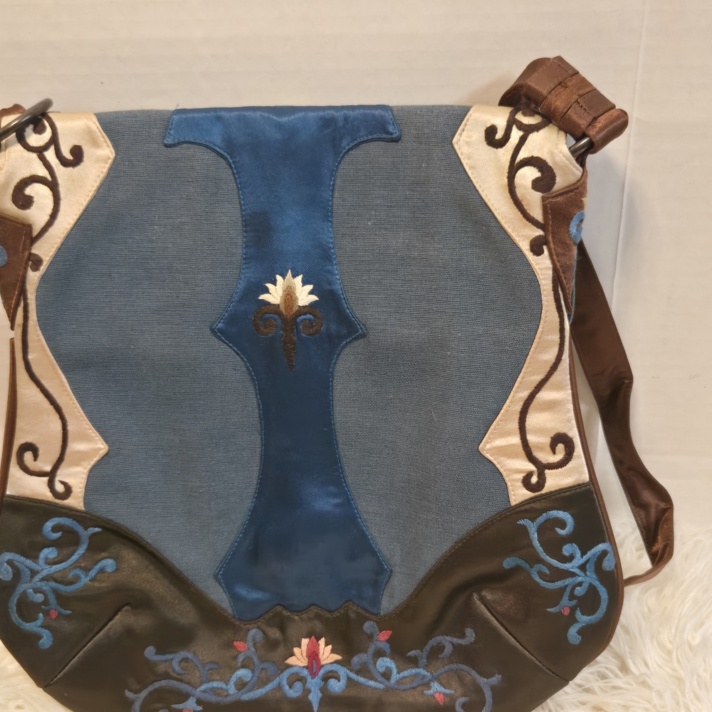 Vintage Blue and Yellow Floral Crossbody Bag - Picture 3 of 8